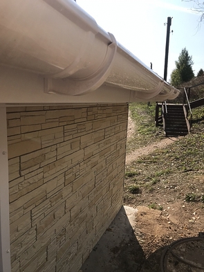 Угол желоба 90˚ LUX, пломбир - 65